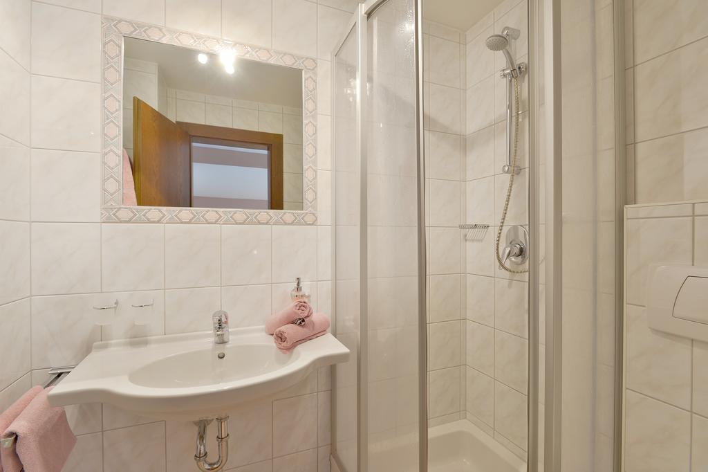 Gaestehaus Sillaber-Gertraud Nuck Soll Ruang foto